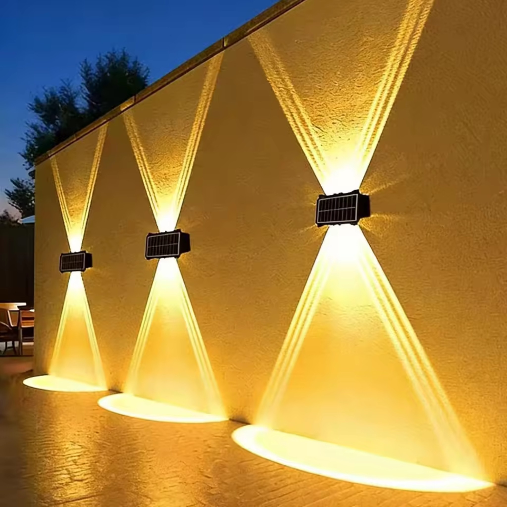 Outdoor Solar Wall Light