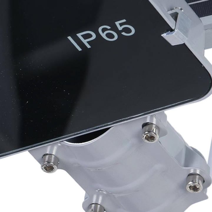 Solar Street Light Outdoor with IP65 Waterproof and LED Road Lighting